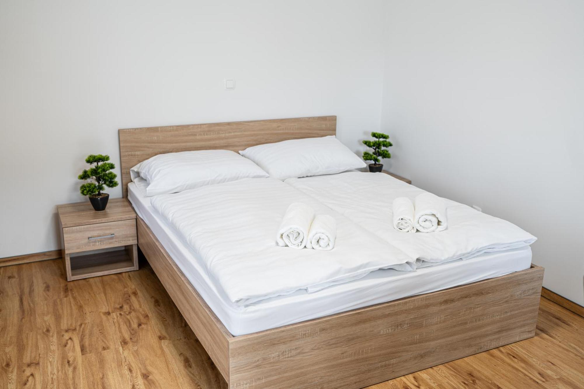 Ribnik Stari Trg Apartment Lesicno Cameră foto